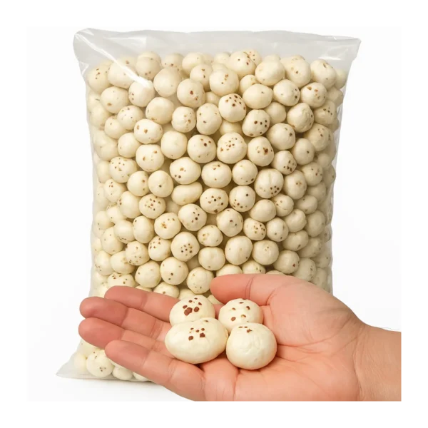 A large bag filled with 6 Soota Raw Fool Makhana, with a handful of makhana displayed in the foreground, showcasing its extra-large size and premium quality.
